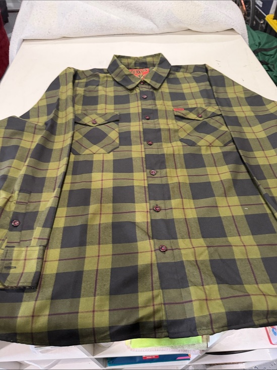 DIXXON Other - DIXXON Olive and Black Plaid Button-Down Flannel